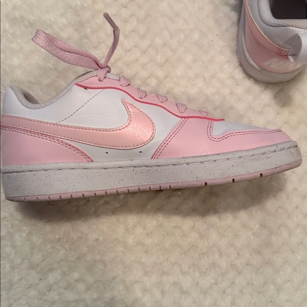 Nike Pink and White Sneakers - 4Y or 6 women’s - Picture 5 of 8